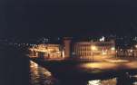 Nous quittons Alexandrie de nuit, vous voyez ici o� nous �tions amarr�s.