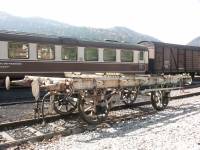 Le X ex TRN prt au transport, une fois son plancher dmont
